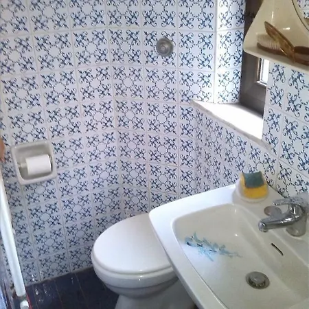 Alloggio in famiglia Comfortable In Countryside With Garden *
